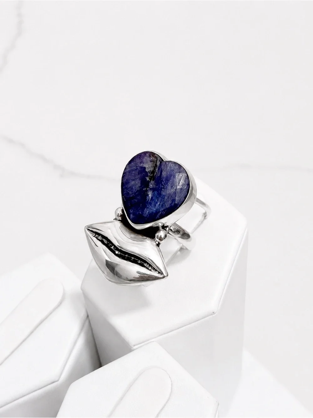 Sterling Silver Heart & Lip Ring Sapphire Gemstone
